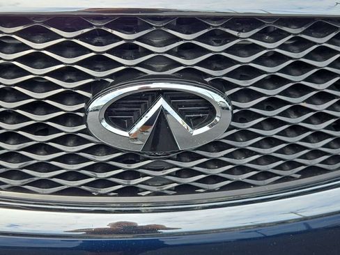 Used 2015 INFINITI QX80 4WD w/ Deluxe Technology Package image 33