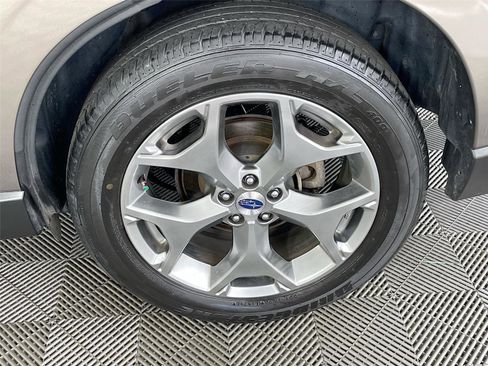 Used 2017 Subaru Forester 2.5i Touring AWD/4WD image 34