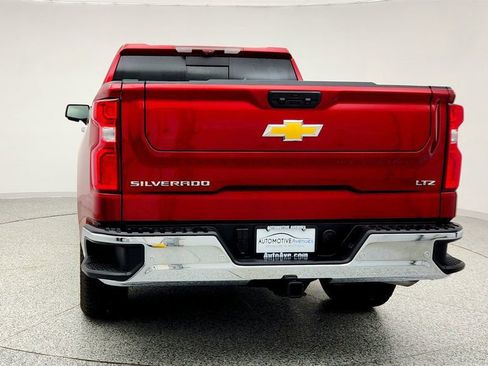 Used 2025 Chevrolet Silverado 1500 LTZ w/ LTZ Premium Package image 6