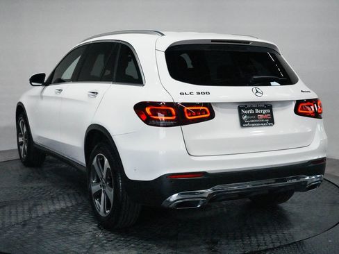 Used 2022 Mercedes-Benz GLC 300 4MATIC w/ Multimedia Package Lite image 6