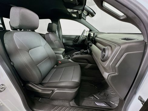 Used 2024 Chevrolet Colorado Trail Boss w/ Advanced Trailering Package image 30