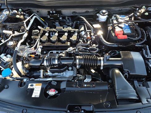 Used 2022 Honda Accord Sport image 27