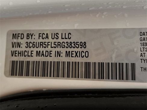 Used 2024 RAM 2500 Laramie image 33