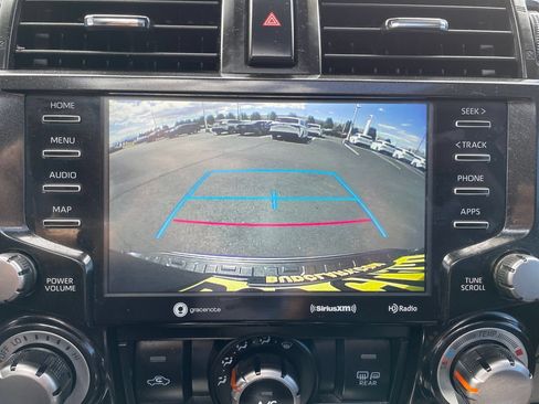 Certified 2023 Toyota 4Runner TRD Off-Road Premium w/ Moonroof Package AWD/4WD image 9