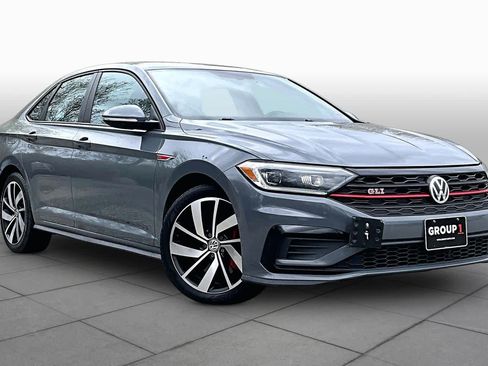 Used 2021 Volkswagen Jetta GLI FWD image 3