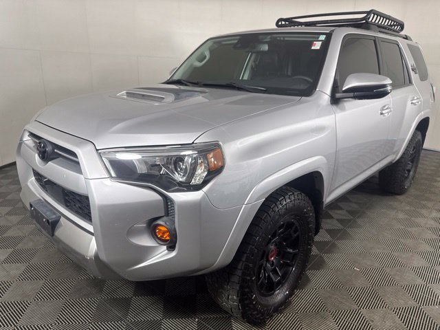 Used 2022 Toyota 4Runner TRD Off-Road Premium w/ TRD Black Wheel Package (TMS) AWD/4WD image 8