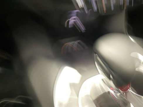 Used 2023 Chevrolet Traverse RS image 25