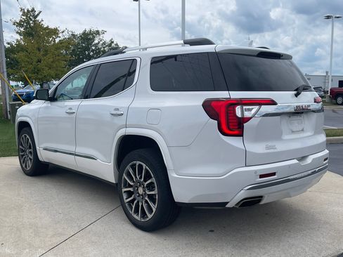 Used 2020 GMC Acadia Denali w/ Technology Package FWD image 5