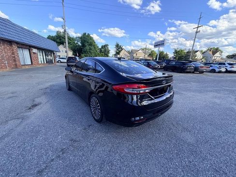 Used 2018 Ford Fusion Titanium FWD image 31
