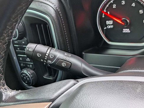 Used 2021 Chevrolet Silverado 1500 High Country w/ Safety Package II image 28