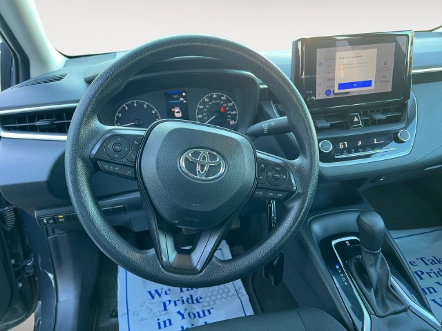 Used 2024 Toyota Corolla LE FWD image 13