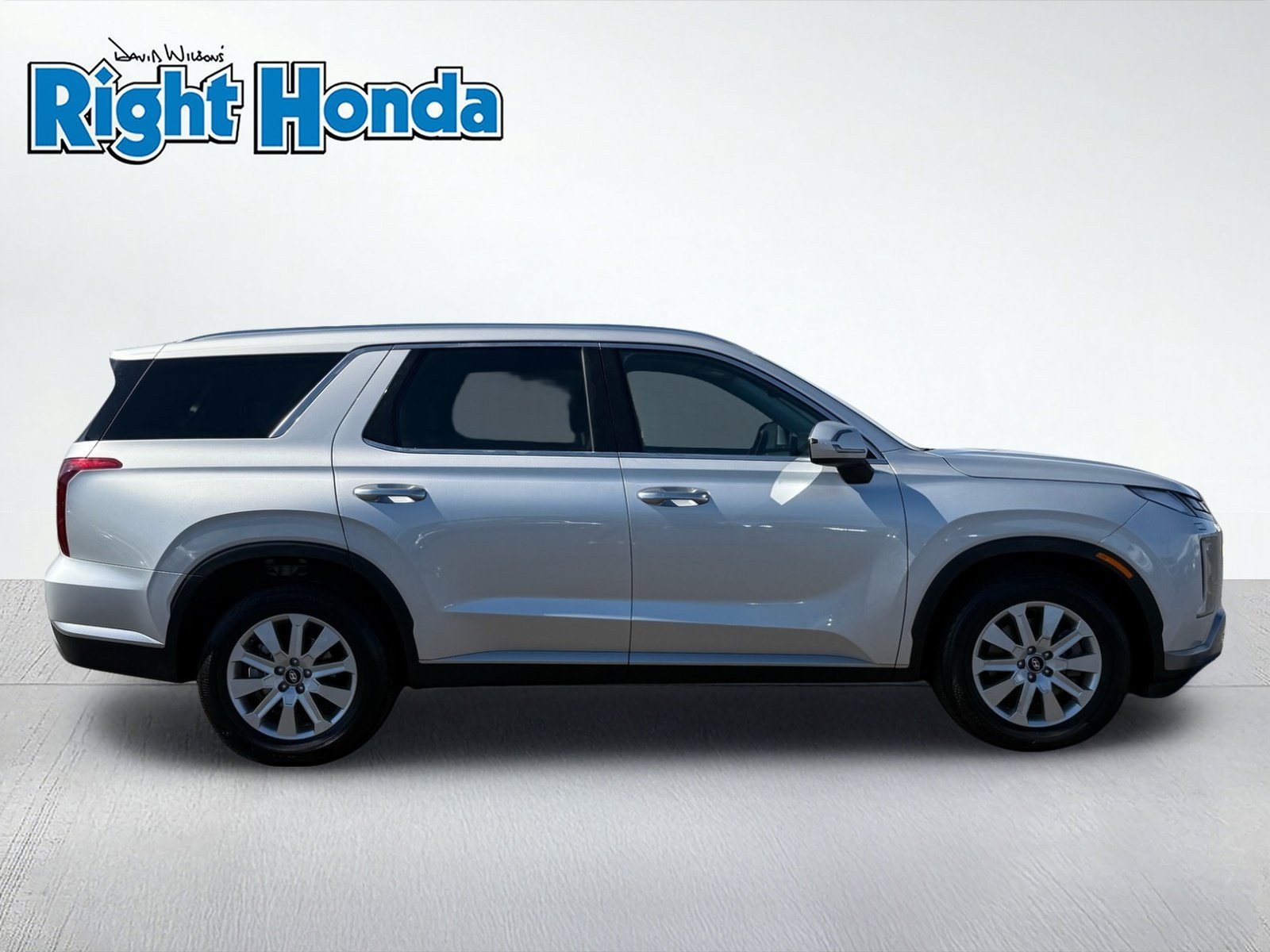 Used 2025 Hyundai Palisade SEL FWD image 9