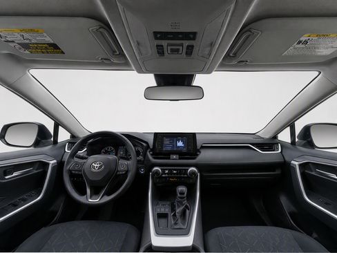 Used 2021 Toyota RAV4 XLE w/ Convenience Package FWD image 14