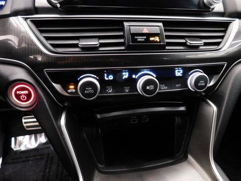 Used 2022 Honda Accord Sport image 44