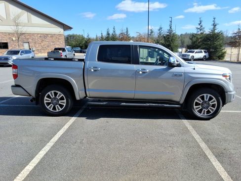 Used 2019 Toyota Tundra Platinum image 4