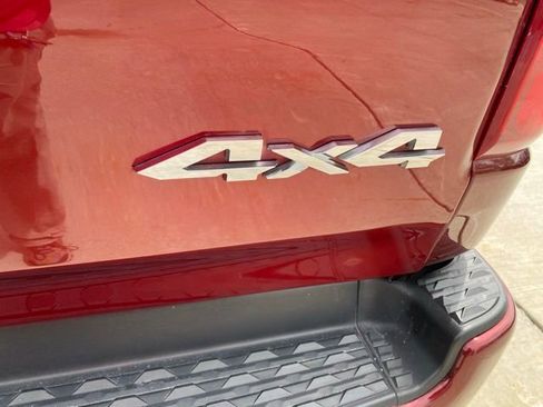 Used 2019 RAM 1500 Limited AWD/4WD image 6