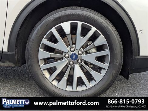 Used 2021 Ford Escape Titanium image 11