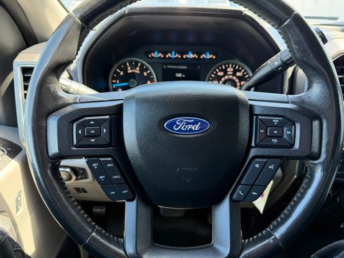 Used 2017 Ford F150 XLT w/ Equipment Group 302A Luxury AWD/4WD image 10