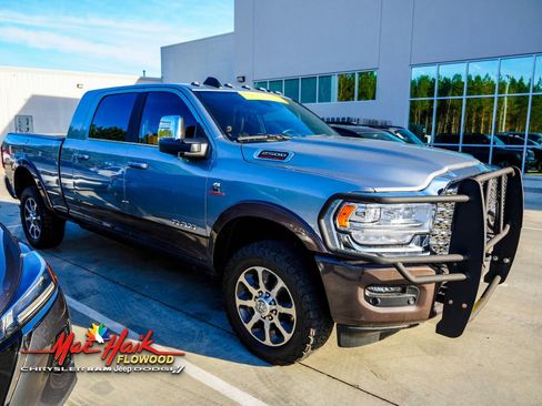 Used 2024 RAM 2500 Limited w/ Safety Group image 2