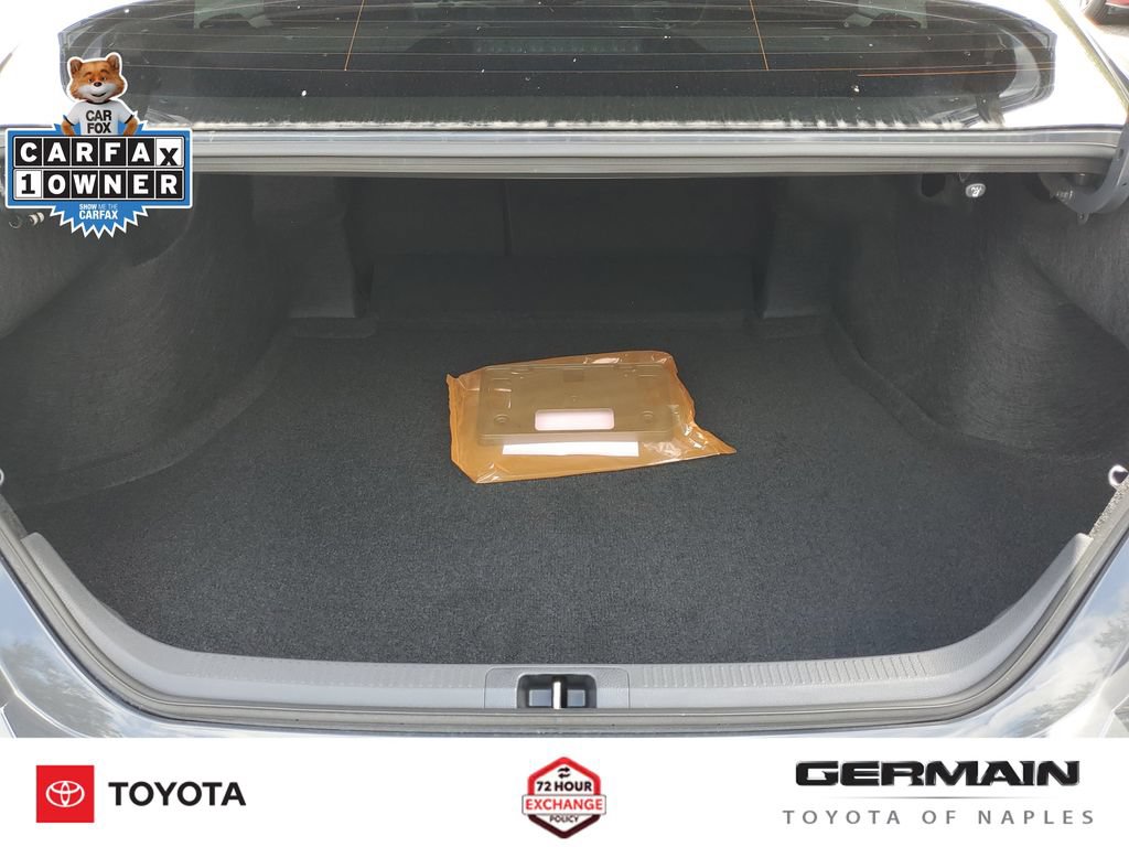 Used 2026 Toyota Camry SE FWD image 23