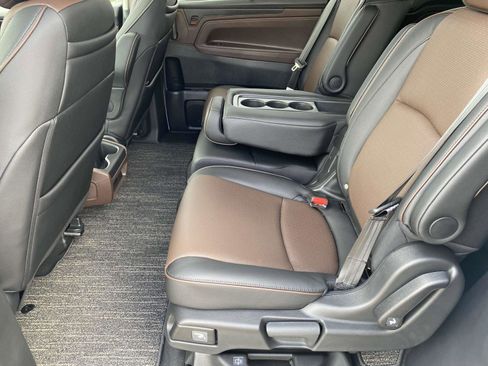 New 2026 Honda Odyssey Elite image 6