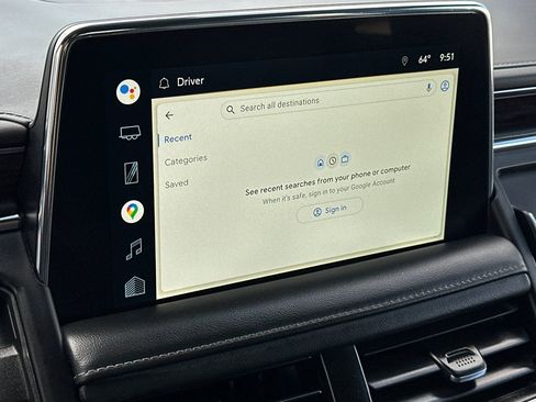 Used 2022 Chevrolet Suburban Z71 image 28