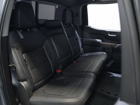 Used 2020 Chevrolet Silverado 1500 LT Trail Boss AWD/4WD image 38