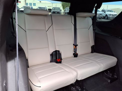 Used 2021 Cadillac Escalade Sport AWD/4WD image 16