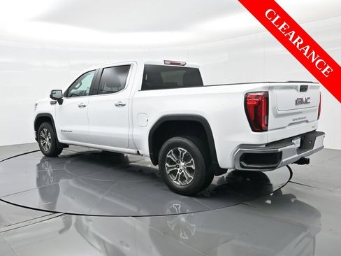 Used 2024 GMC Sierra 1500 SLT image 9