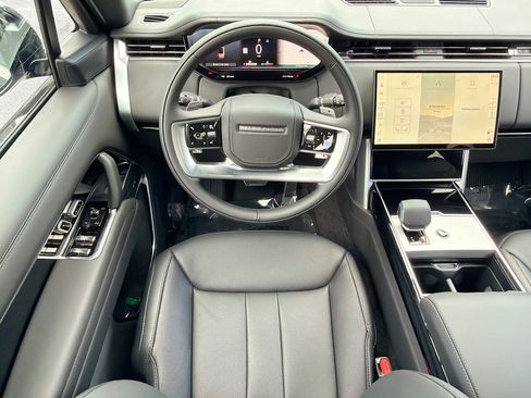 New 2026 Land Rover Range Rover SE AWD/4WD image 18