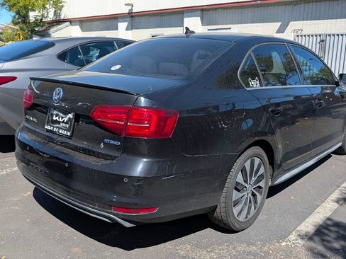 Used 2015 Volkswagen Jetta SEL Premium FWD image 3