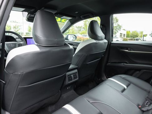 Used 2026 Toyota Camry SE image 24