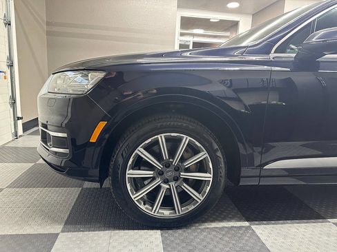 Used 2017 Audi Q7 3.0T Prestige AWD/4WD image 13