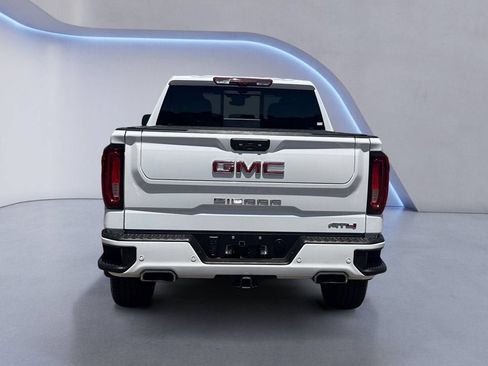 Used 2024 GMC Sierra 1500 AT4 AWD/4WD image 4