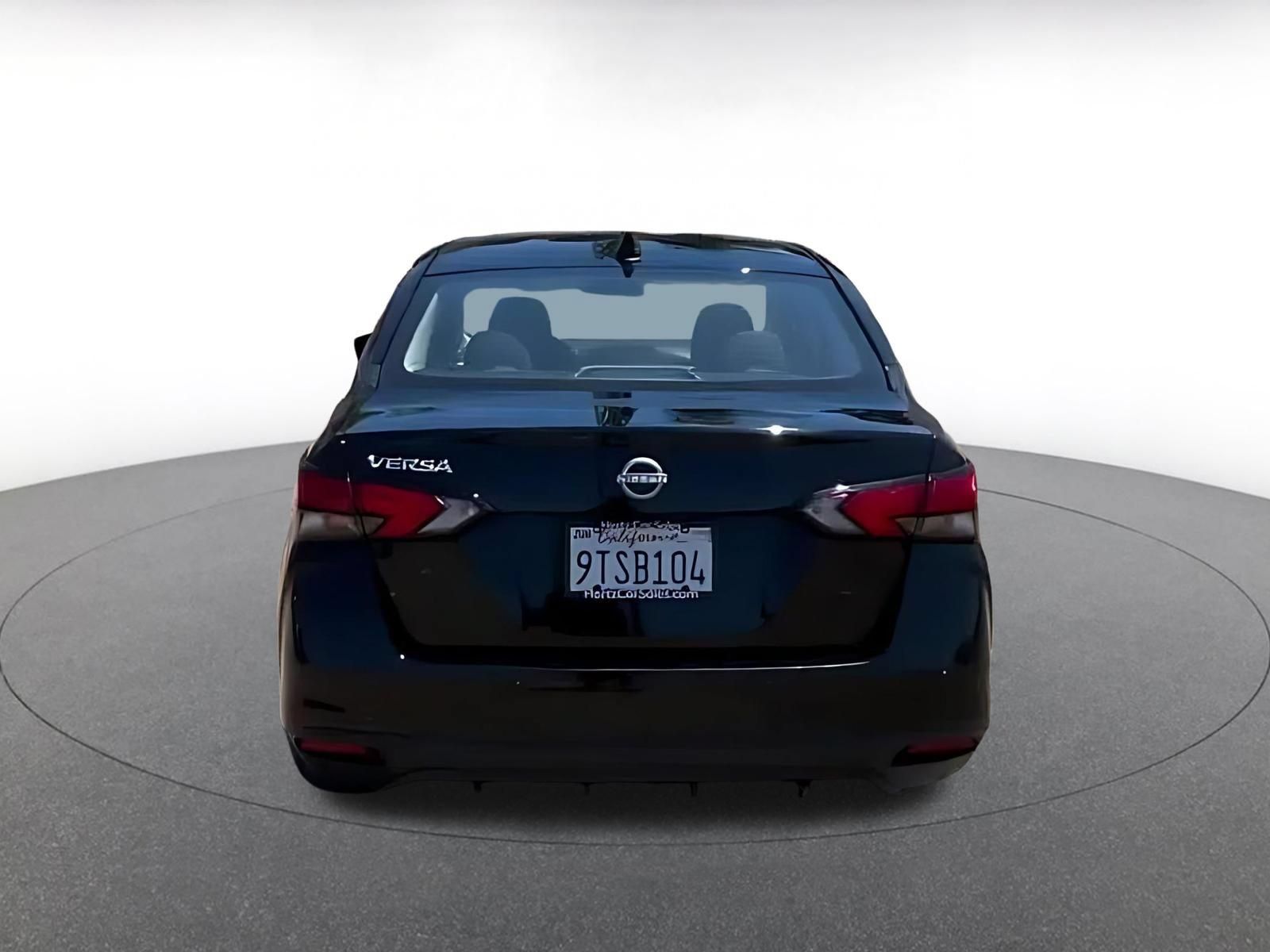 Used 2025 Nissan Versa SV FWD image 12