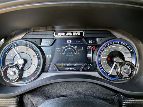 Used 2021 RAM 1500 Limited image 12