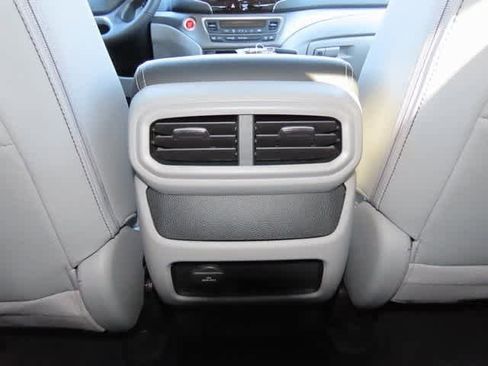 New 2026 Honda Ridgeline RTL image 21