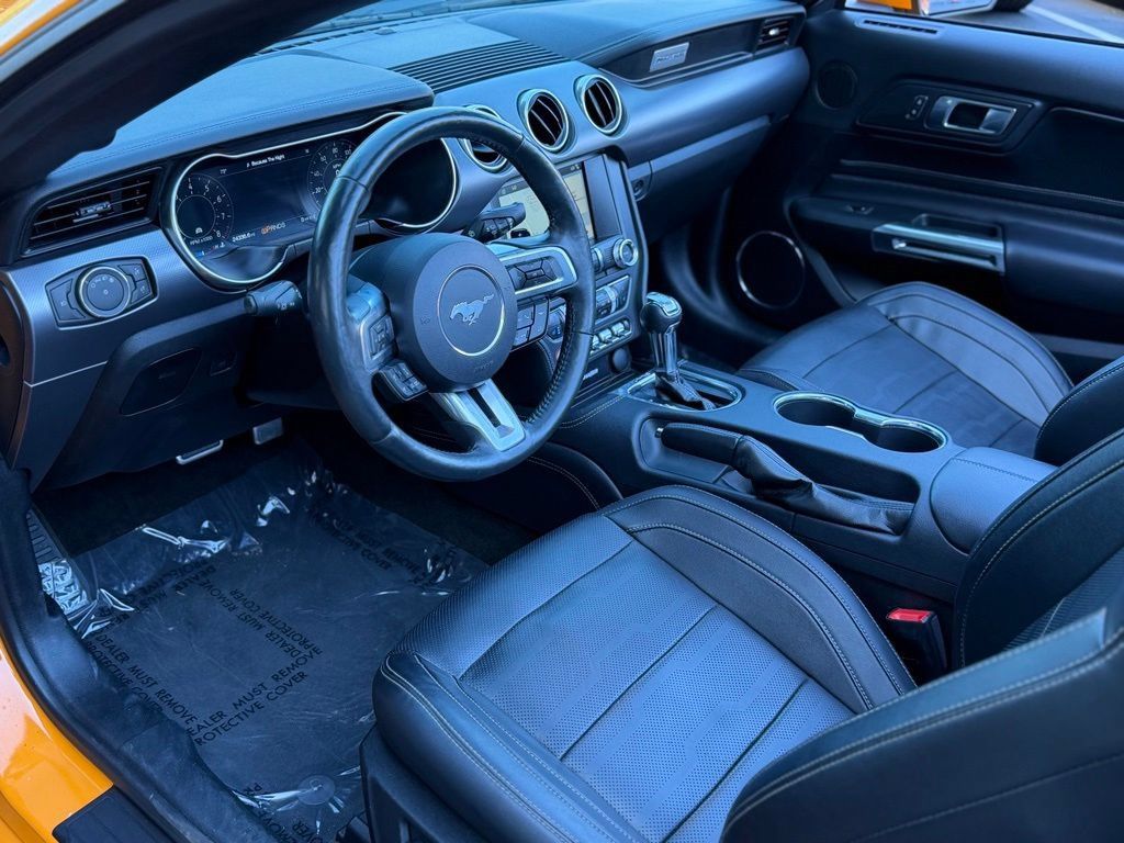 Used 2018 Ford Mustang GT Premium w/ Equipment Group 401A RWD image 24