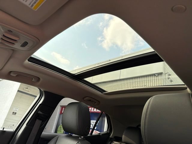 Certified 2023 Buick Encore GX Essence w/ Experience Buick Package FWD image 24
