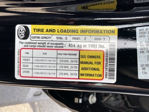 New 2025 Ford Bronco Badlands image 46