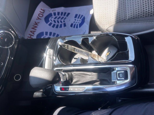 Used 2025 Chevrolet Trax LT FWD image 26