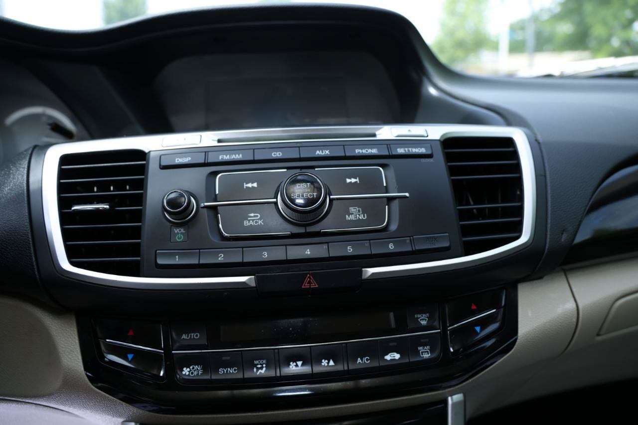 Used 2017 Honda Accord LX image 16