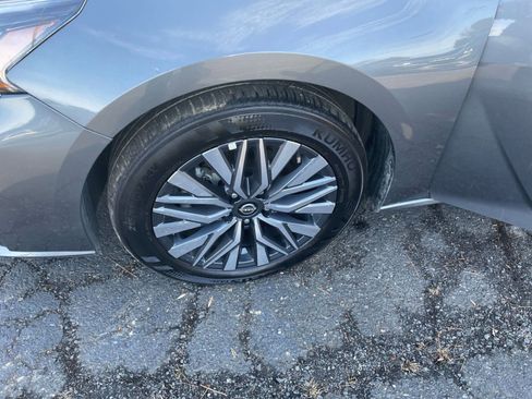 Used 2025 Nissan Altima 2.5 SV image 29