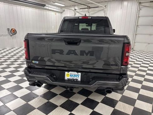 Used 2026 RAM 1500 Big Horn w/ Night Edition AWD/4WD image 4