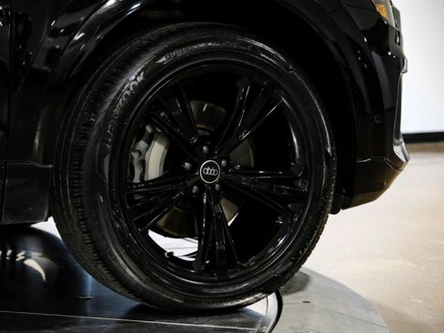 Used 2023 Audi Q8 Premium Plus w/ Premium Plus Package image 60