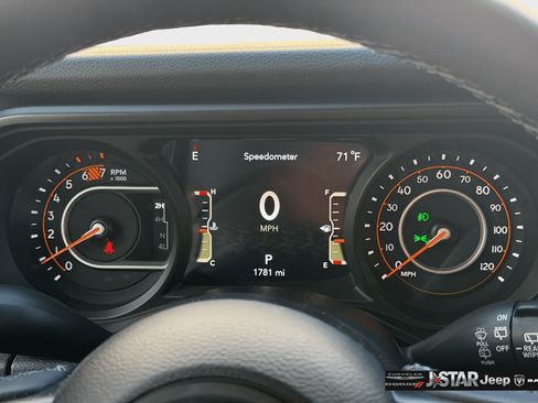 Used 2026 Jeep Wrangler Unlimited Sport AWD/4WD image 25