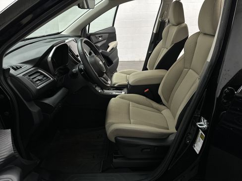 Certified 2025 Subaru Ascent Premium image 17