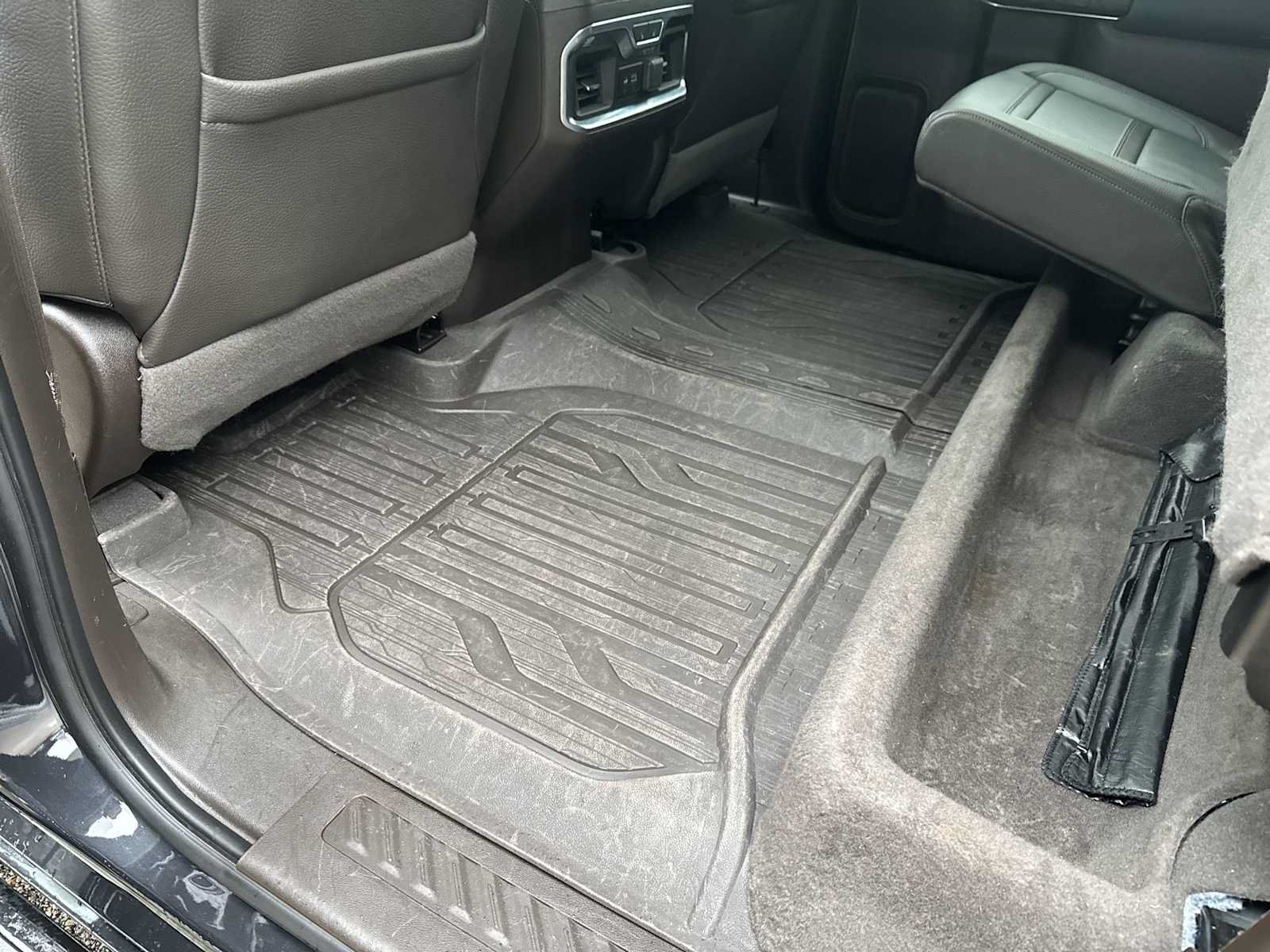 Certified 2020 GMC Sierra 1500 Denali w/ Denali Ultimate Package AWD/4WD image 37