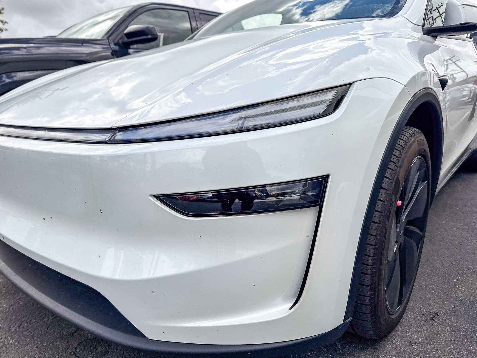 Used 2026 Tesla Model Y Long Range AWD/4WD image 6