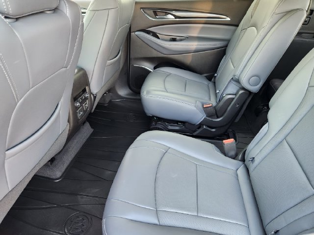 Used 2023 Buick Enclave Essence w/ Experience Buick Package FWD image 32